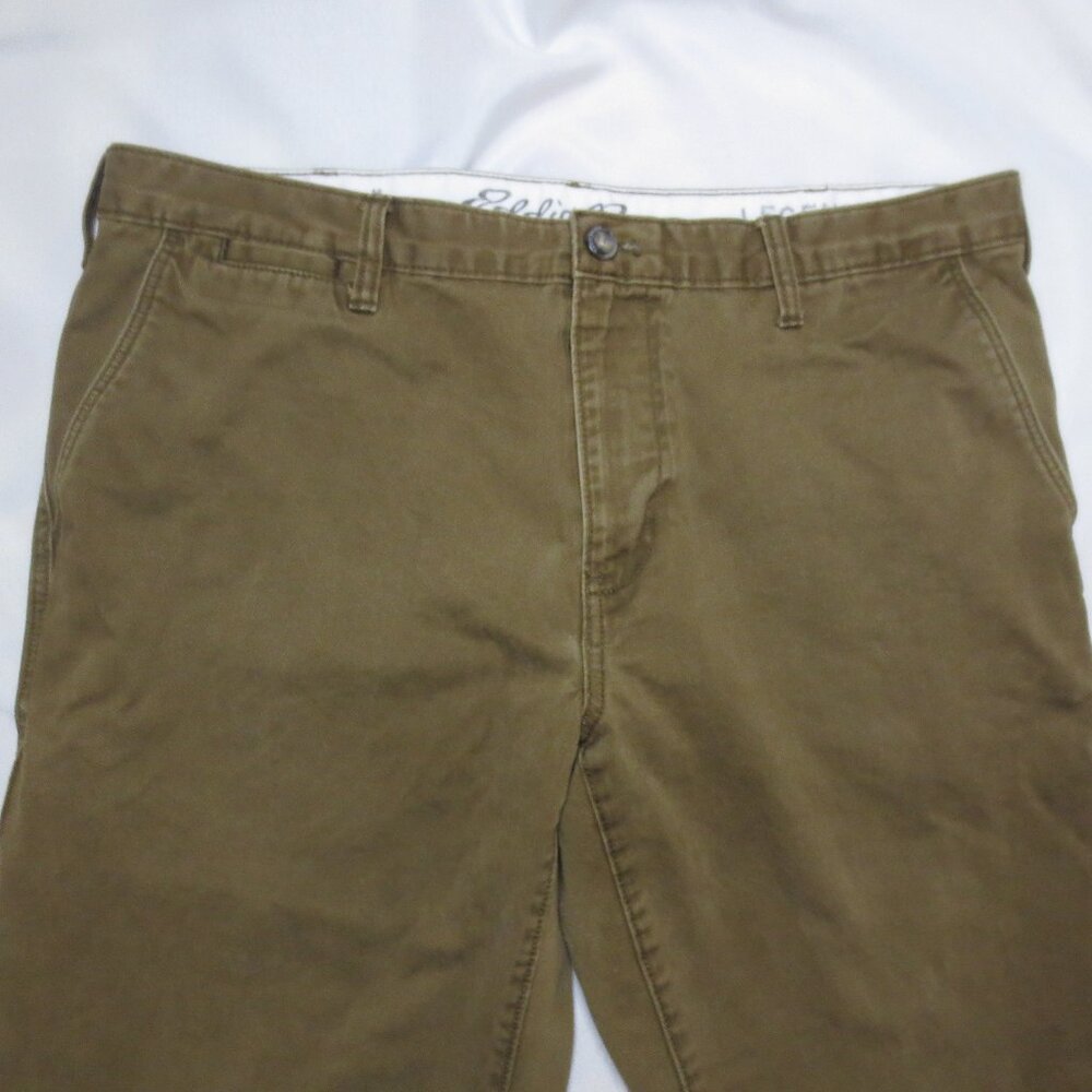 EDDIE BAUER mens KHAKIS green PANTS legend wash CLASSIC flat front SIZE 38